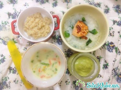 Cháo cá hồi rau chùm ngây; Soup miso sữa; Quinoa (diêm mạch); Sinh tố bơ