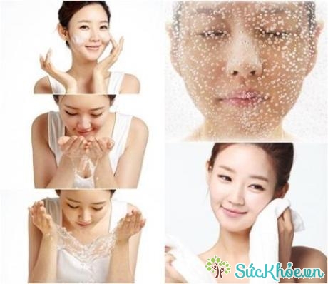 Rửa mặt đúng cách để chăm sóc da mụn