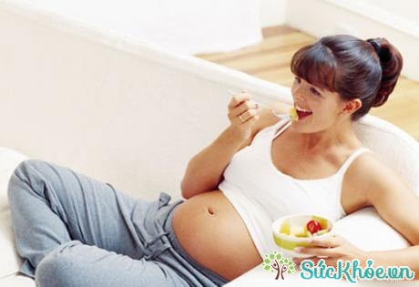 Nếu một người phụ nữ mang thai ăn ngũ cốc và rau đầy đủ thì việc thiếu Mn thường không xảy ra