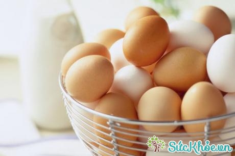 Trứng được coi là lựa chọn tuyệt vời để tăng số lượng tinh trùng cũng như cải thiện khả năng vận động của tinh trùng