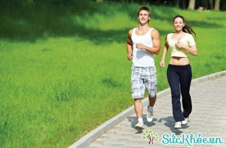 Chạy bộ thường xuyên giúp ngăn ngừa đau khớp gối