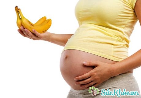 Chuối giàu các loại vitamin và khoáng chất tốt cho mẹ bầu. (Ảnh minh họa)