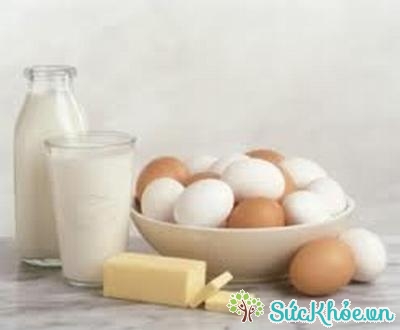  Trứng cung cấp các chất axít béo thiết yếu cho não, các vitamin và chất khoáng cần thiết