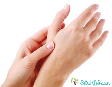 Viêm khớp dạng thấp thường gặp ở các khớp ngón tay