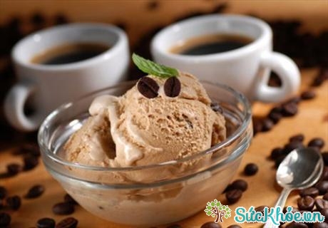 Loại kem này khi ăn cùng cà phê sẽ khiến bạn béo lên nhanh hơn, ăn lâu dài sẽ gây tắc động mạch 