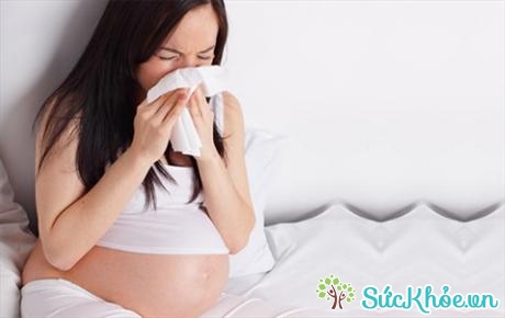 Cúm là bệnh có thể tự khỏi nhưng lại rất nguy hiểm với bà bầu