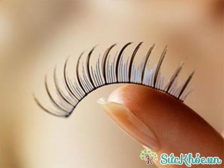 Chọn được kiểu lông mi phù hợp với dáng mắt để khiến đôi mắt trở nên long lanh, quyến rũ hơn