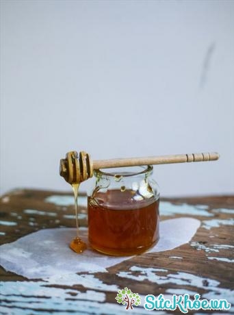 Khác với đường, mật ong có tác dụng giảm cân hiệu quả