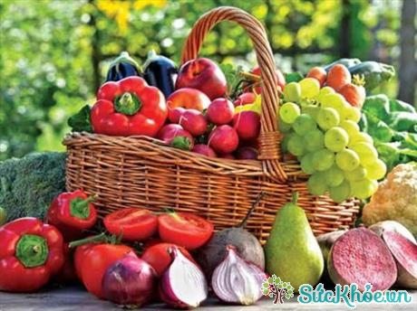 Bạn có thể ăn trái cây nhiều lần trong ngày, vì chúng giàu chất xơ nhưng ít calo