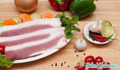 Lạ mắt với sản phẩm 'thịt lợn thảo mộc' nhưng còn chưa biết rõ về giá trị dinh dưỡng thực của sản phẩm
