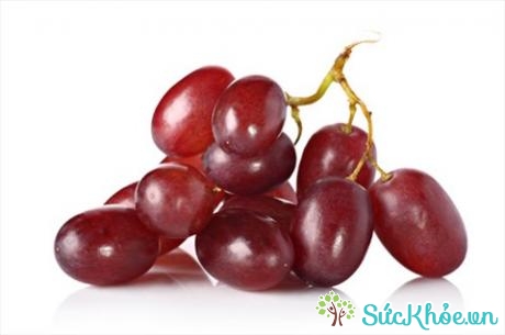 Phụ nữ Chile tin dùng nho đỏ vì loại quả này chứa chất chống ôxy hóa mạnh, làm chậm quá trình lão hóa