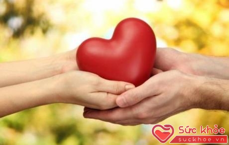 Để người bệnh tim mạch “yêu” an toàn cần sự thấu hiểu, tôn trọng của bạn tình.
