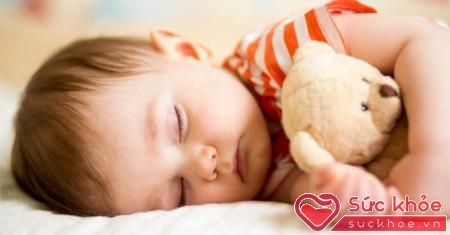 Trẻ càng đi ngủ muộn càng bất lợi trong việc phát triển chiều cao và trí tuệ