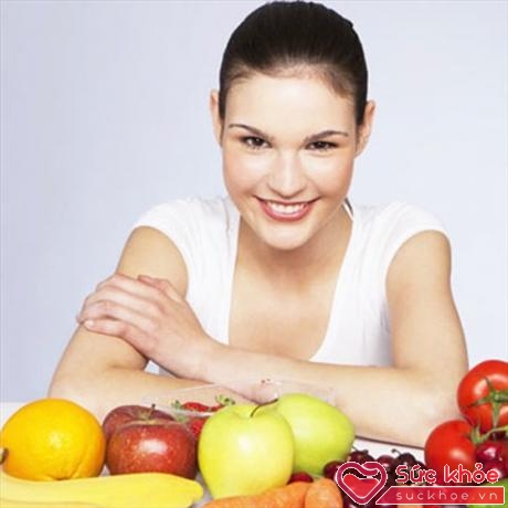 Các loại quả thường được dùng khi detox là chanh, táo, lê...