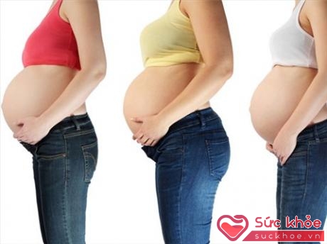 Khi mang thai, cơ thể người phụ nữ có nhiều thay đổi, rõ nhất là vòng 1
