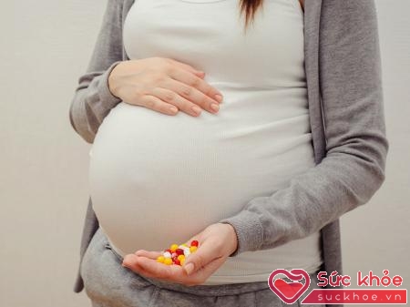 Bổ sung canxi phù hợp từng giai đoạn của thai kỳ để không bị canxi hóa nhau thai