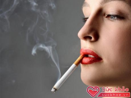 Hút thuốc lá là thói quen gây hại cho sức khỏe của bạn và người xung quanh