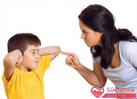 Khi trẻ không nghe lời tức là lời nói của bố mẹ đang không có trọng lượng (Ảnh minh họa: Internet)