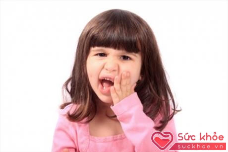 Có thể dùng kem lạnh để giảm đau răng cho trẻ (Ảnh: Internet)