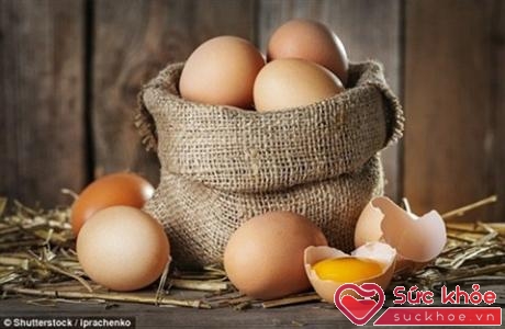 Đã có rất nhiều khuyến cáo được đưa ra về việc tiêu thụ trứng liên quan đến bệnh tim mạch do hàm lượng cholesterol trong trứng quá cao.