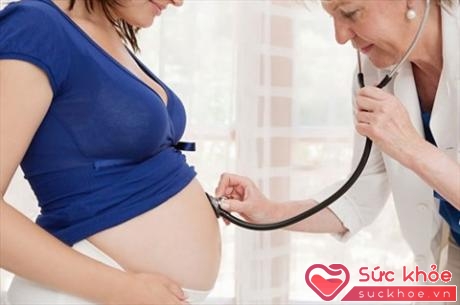 Đi khám thai định kỳ để giảm thiểu nguy cơ