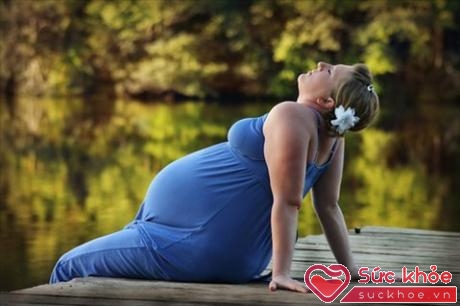 Nghỉ ngơi thư giãn là cách đơn giản, hiệu quả giảm các triệu chứng khó chịu khi mang bầu 