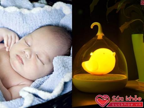 Nguy cơ bị cận thị cao hơn, hệ thần kinh bị ảnh hưởng,... là những tác hại ‘không ngờ’ từ đèn ngủ đối với trẻ sơ sinh