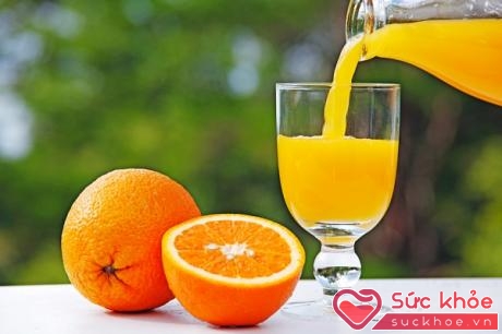 Trái cam, quýt không thích hợp với những người đang mắc bệnh liên quan đến đau dạ dày, dạ dày bị dư acid hay bị chứng ợ chua đeo bám