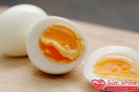 Ăn trứng sống sẽ khó hấp thụ và tiêu hóa