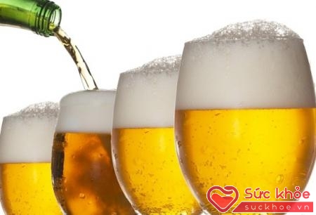 Ngày tết, tình trạng lạm dụng rượu bia càng tăng cao