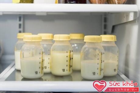 Thị trường sữa mẹ online hiện đang phát triển mạnh trên toàn cầu (Ảnh: Internet)