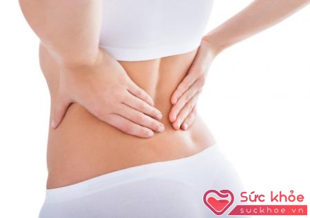 Người bị u tủy sống thường bị đau lưng