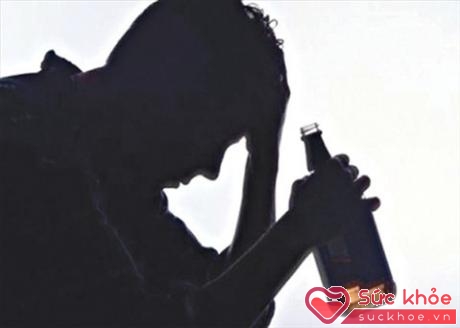 90% người uống rượu nhiều đều gây ra gan nhiễm mỡ