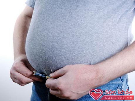 Đầy bụng, khó tiêu là cảm giác thường gặp của người viêm loét dạ dày (bao tử)