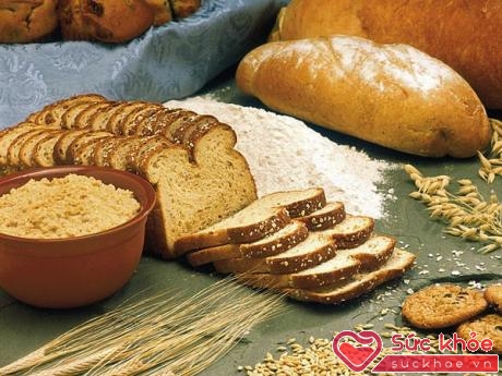 Tiêu thụ bánh mì, gạo, lúa mạch... thường xuyên giúp bạn tăng cân dễ dàng và nhanh chóng