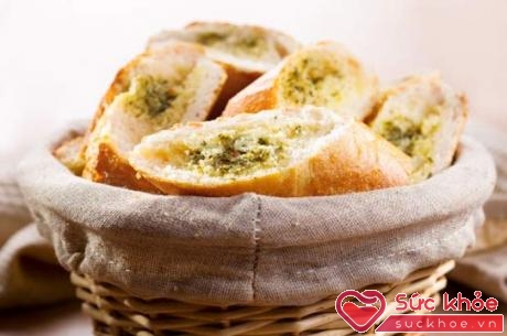 Bánh mì tỏi (Ảnh: Shutterstock)
