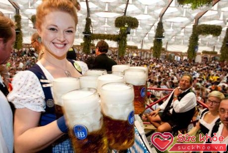 Bia Đức nổi tiếng cùng lễ hội Oktoberfest (Ảnh: Internet)