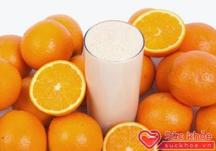 Nước cam và sữa tươi dành cho da thường
