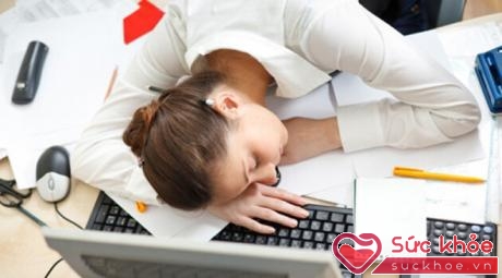 Căng thẳng, áp lực công việc khiến phụ nữ văn phòng dễ bị tụt huyết áp