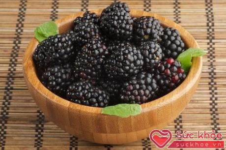 Trái cây màu tím và màu xanh là một trong những thực phẩm tốt nhất để có một làn da khỏe mạnh