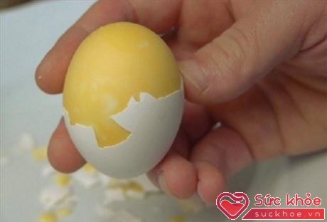 Chưa có nghiên cứu nào chứng minh ăn trứng ung có thể cải thiện sức khỏe sinh lý cũng như chữa bệnh đau đầu.
