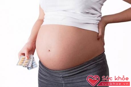 Cơ thể người mẹ sử dụng sắt để tạo thêm máu (hemoglobin) cho chính cơ thể mẹ bầu và em bé trong thời kỳ mang thai.