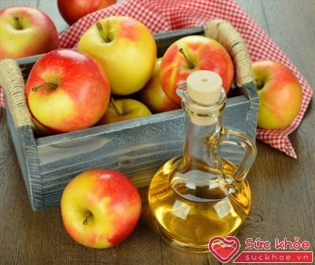 Dấm táo là phương thuốc thiên nhiên điều trị viêm họng