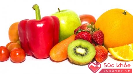 Ớt chuông, kiwi, dâu tây... giúp bổ sung một lượng lớn vitamin C cho cơ thể