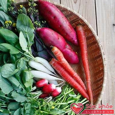 Khoai lang và các rau củ màu đỏ chứa nhiều collagen.