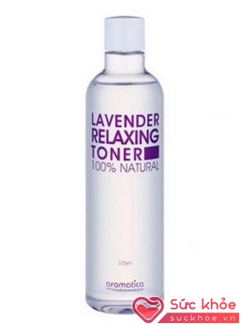 Aromatica Lavender Relaxing Toner: Toner chứa hương thơm của dầu hoa oải hương và thành phần lô hội hữu cơ giúp làm dịu, dưỡng ẩm và thư giãn làn da.