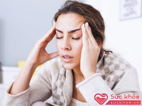 Ăn ít có thể kích hoạt những cơn đau đầu suốt ngày đêm. Ảnh: Shutterstock.