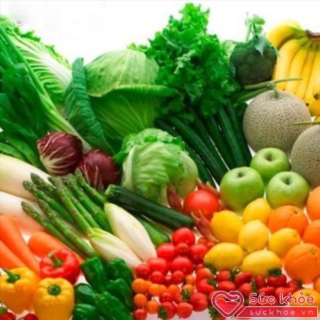 Ăn nhiều rau xanh và hoa quả chứa vitamin C tốt cho bệnh nhân viêm xoang