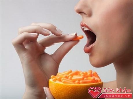 Những người hấp thụ lượng vitamin C, E và beta carotene lớn ít có khả năng bị bệnh Alzheimer