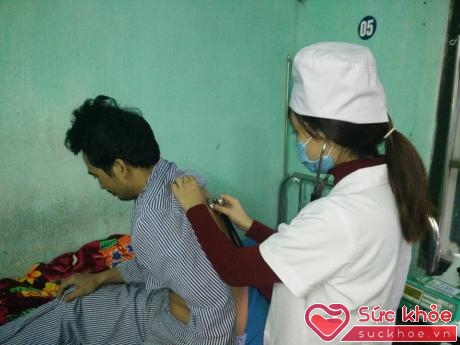 Điều trị cho bệnh nhân Hoàng Văn K. tại Bệnh viện đa khoa tỉnh Tuyên Quang.